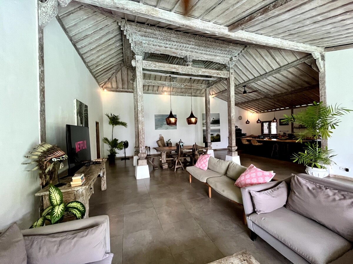 Villa living area